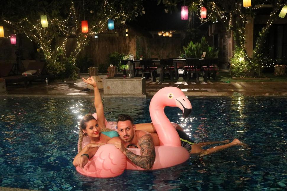 INSULA IUBIRII. Momente șocante surprinse cu un concurent. „Dar nu mai bine ne sărutăm?” 597531