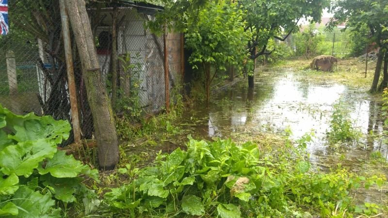 Situație dezastruoasă în Târgu Jiu! Casele din zona Coloanei Infinitului, pline de apă