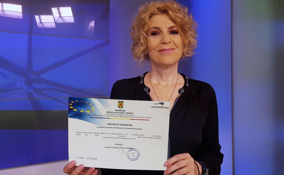 Carmen Avram: „Am primit certificatul de europarlamentar. Luni voi pleca la Bruxelles”