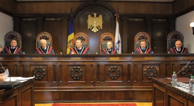 Curtea Constituțională a Republicii Moldova acuză presiuni politice