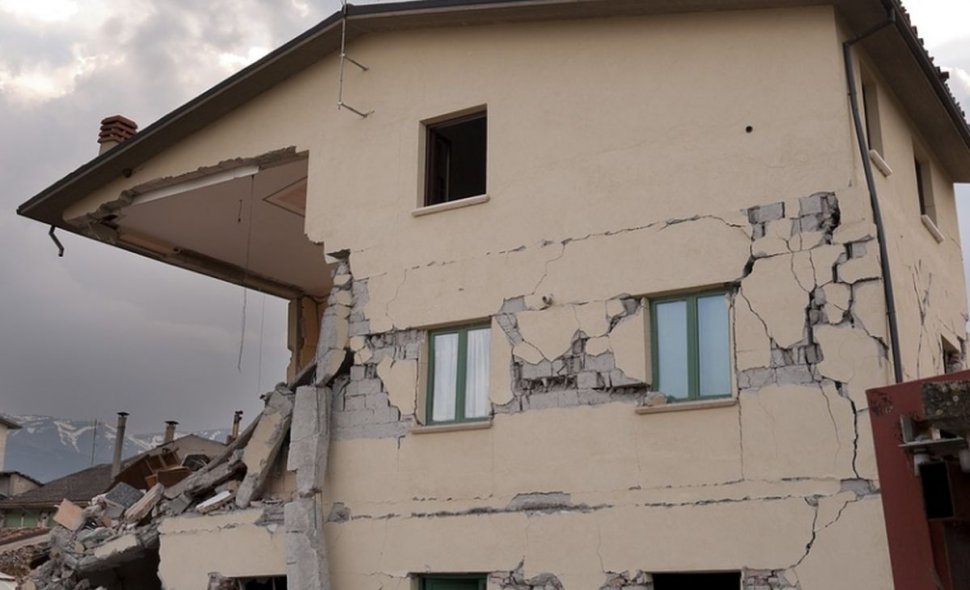 Cutremur în Italia. S-a resimțit puternic la Roma. Au fost semnalate clădiri avariate