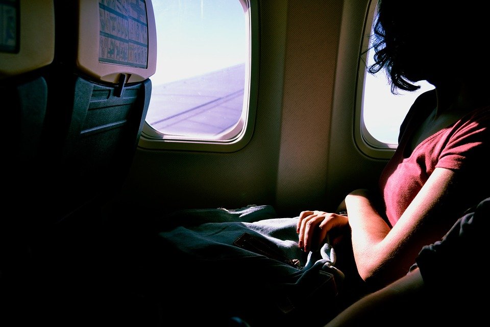 Femeia a adormit în avion, iar când s-a trezit a crezut că trăiește un coșmar: „Nu poate fi adevărat!”