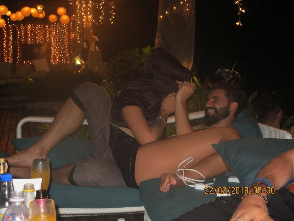 INSULA IUBIRII. Propunere șocantă în showul TV. Măștile concurenților cad rând pe rând 601422