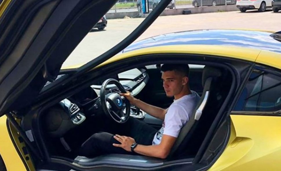 Ianis Hagi a primit o mașină de 150.000 de euro