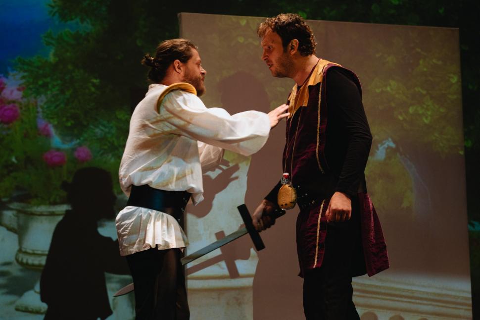 Doliu la Teatrul Excelsior București. De ce s-a sinucis Marian Rădulescu 603979