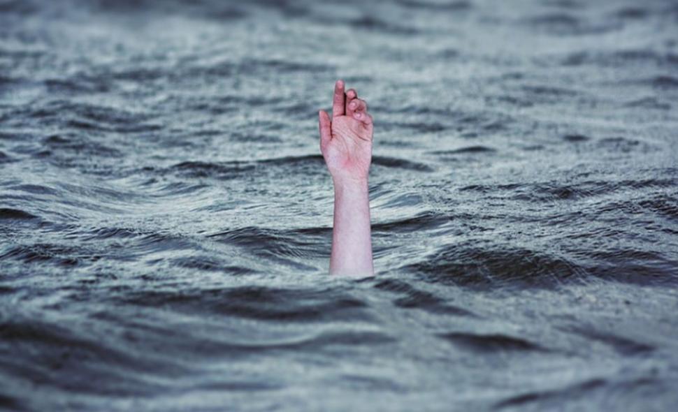 Tragedie în Constanța. Un bărbat a murit înecat în lacul Techirghiol