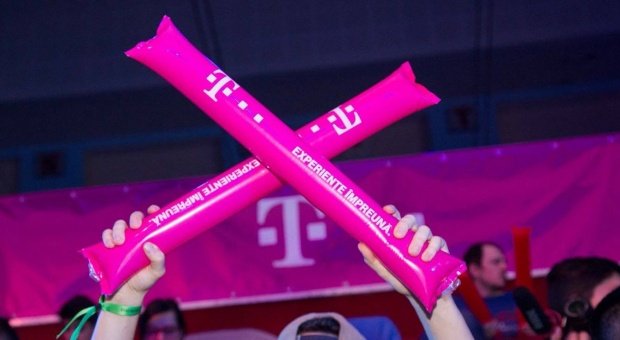 Telekom România dă afară peste 10% dintre angajați