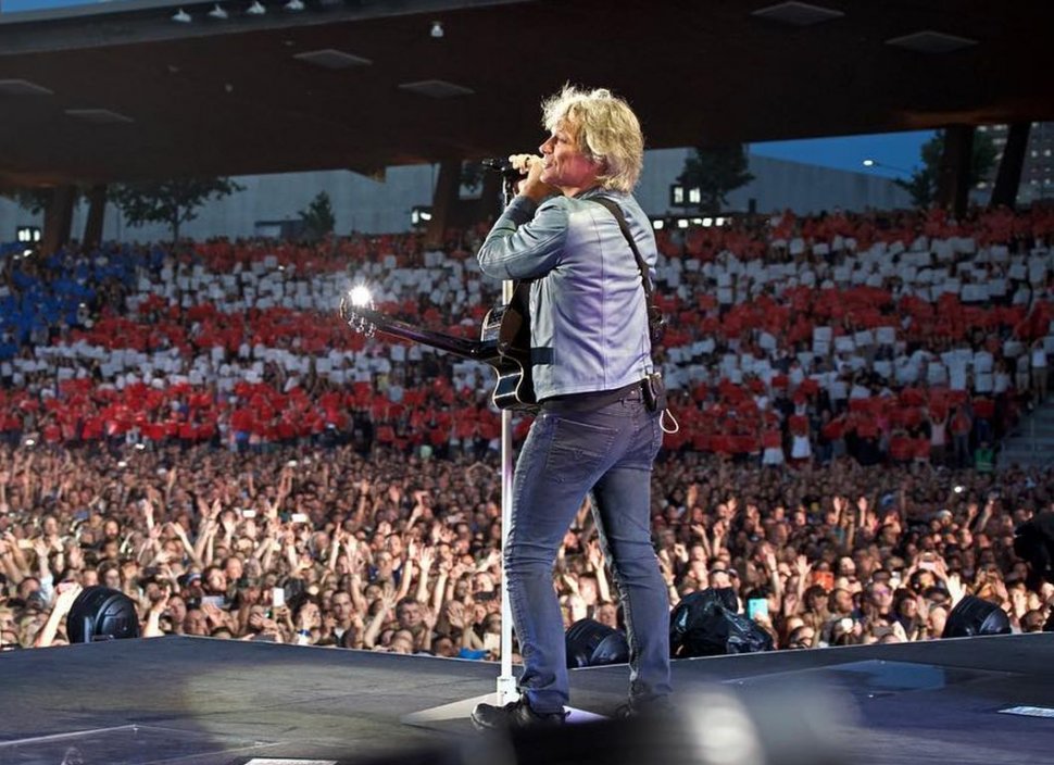 Bon Jovi, pentru a doua oară în România! Show-ul exploziv, promis de legendarul rocker american 