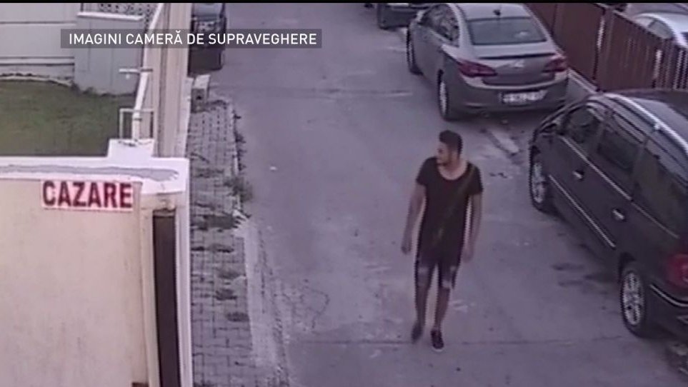 El este hoţul căutat de poliţişti, după ce a furat 10.000 de lei dintr-un hotel din Mamaia - VIDEO
