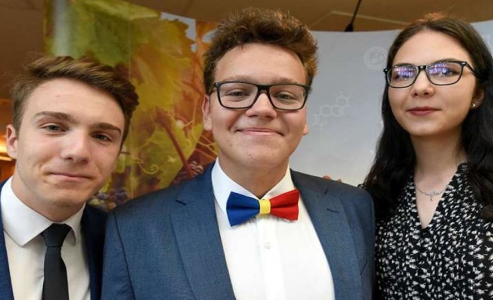 Succes răsunător pentru elevii români: au câștigat trei medalii la Olimpiada Internaţională de Biologie