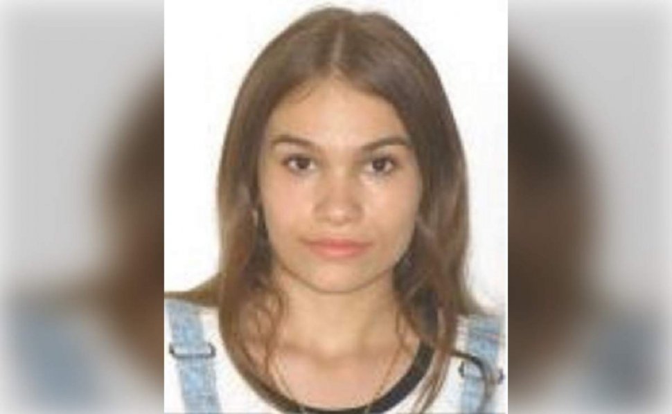 Irina Elena Cristiana are 16 ani și a dispărut de acasă. Fata e din București, iar familia o caută disperată