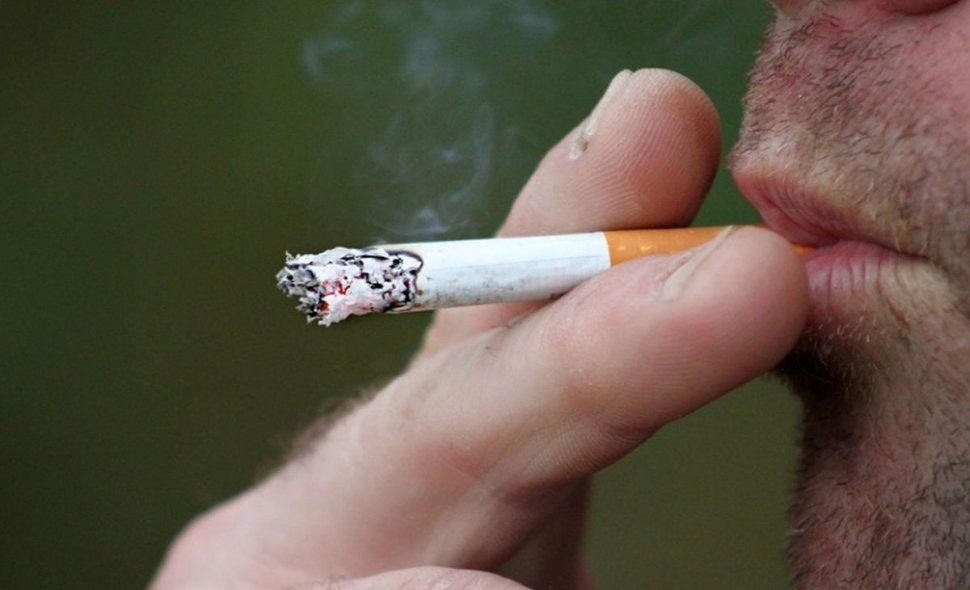 Veste proastă pentru milioane de români. Se scumpesc țigările!