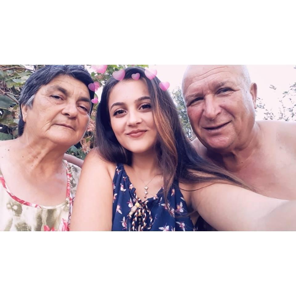 Seria de citate scrise de Luiza Melencu pe contul său de Facebook: ''Și soarele este singur pe cer, dar încă strălucește!'' 609282