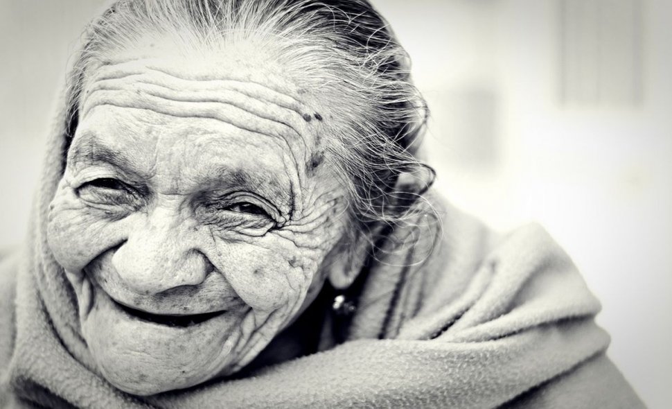Care este secretul unei femei care a ajuns la vârsta de 107 ani! Nimeni nu și-ar fi închipuit că acesta este secretul ei