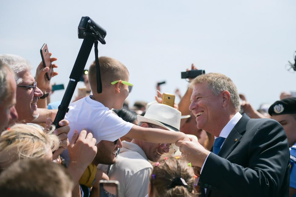 Carmen Iohannis, apariție spectaculoasă la Ziua Marinei. Galerie FOTO 610068