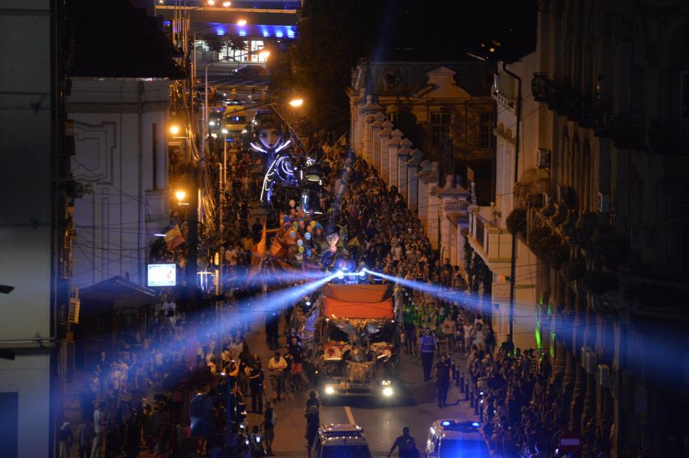 Craiova devine pentru opt zile scena internațională a artei animației - Puppets Occupy Street, ediția a VI-a. VIDEO 611488
