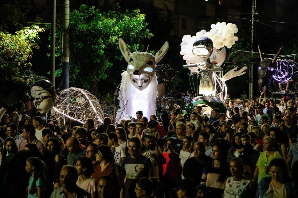 Craiova devine pentru opt zile scena internațională a artei animației - Puppets Occupy Street, ediția a VI-a. VIDEO 611490