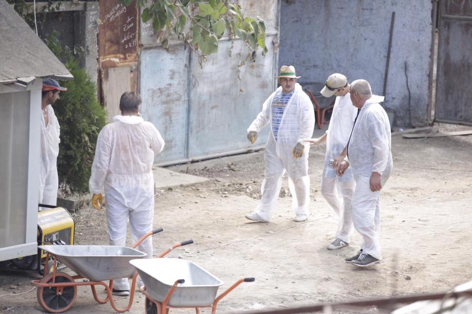 Cazul Caracal. Curtea lui Gheorghe Dincă, scanată cu aparatură performantă 611762