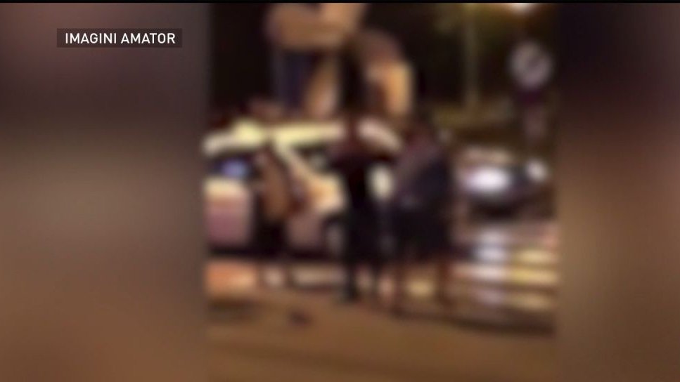Scandal pe faleza din Galaţi. Un taximetrist a fost bătut de un client - VIDEO
