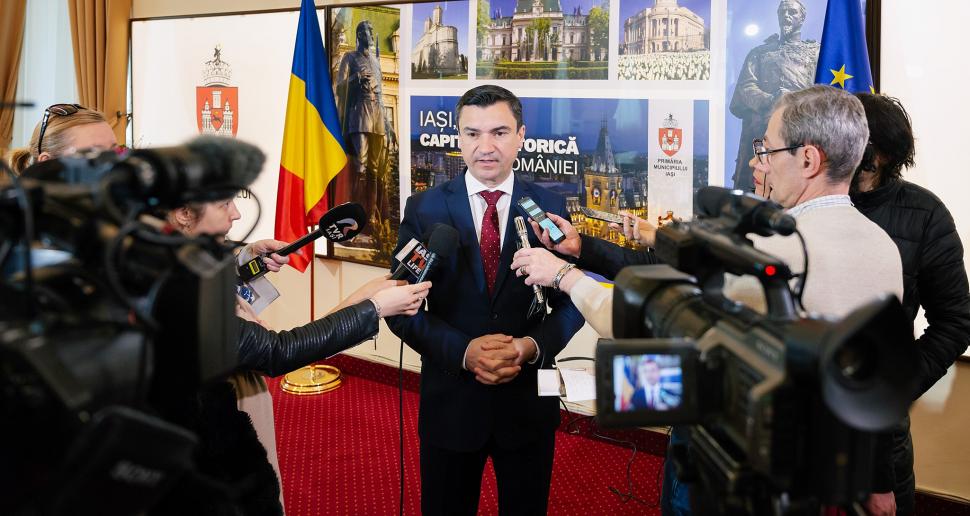Primarul Iașiului, Mihai Chirica, declarații năucitoare: Cel mai bun tratament contra cancerului este munca