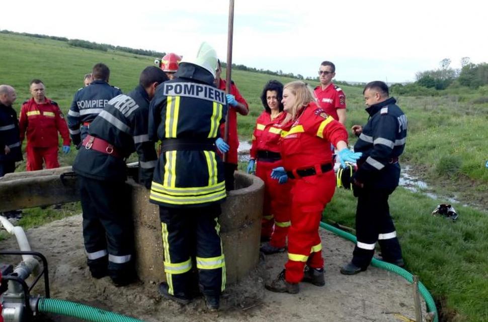 Tragedie în Dâmbovița! Doi bărbați au murit încercând să curețe un puț