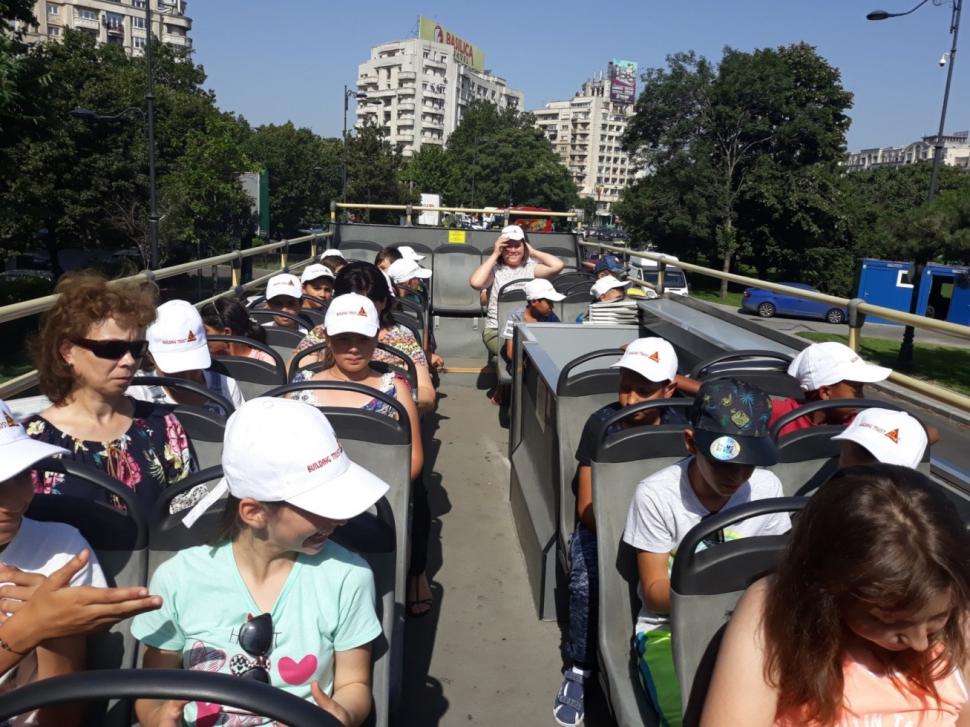 47 de copii au mers în prima excursie din viața lor, în capitală,  prin proiectul „Ne plimbăm și învățăm” 613949