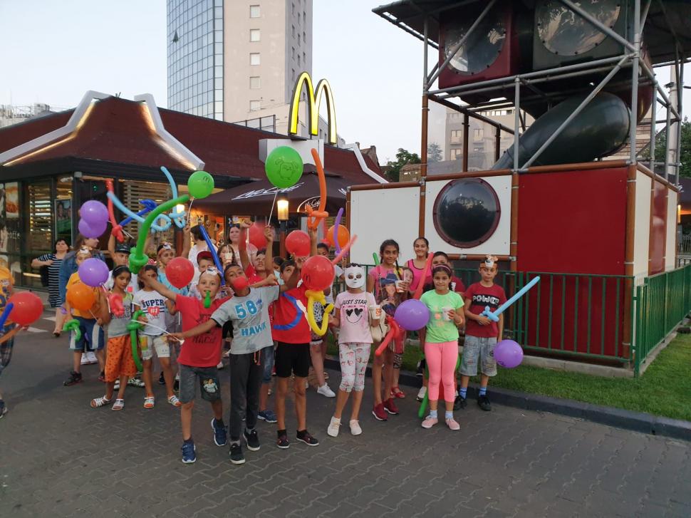 47 de copii au mers în prima excursie din viața lor, în capitală,  prin proiectul „Ne plimbăm și învățăm” 613950