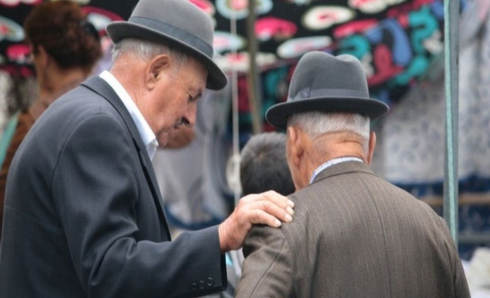 Ministrul Muncii îi propune lui Iohannis să meargă împreună în locuinţele pensionarilor să îi întrebe dacă pensia lor este mică