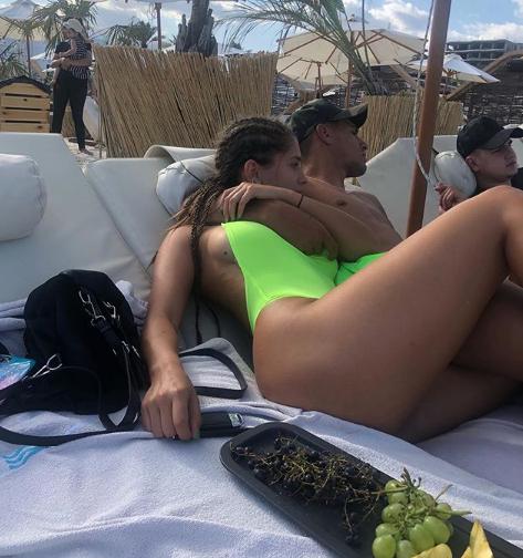 Ce făcea Ioana când Florinel la muncă. Fanilor nu le-a venit să creadă. Tânăra nu a avut nicio inhibiție 613091