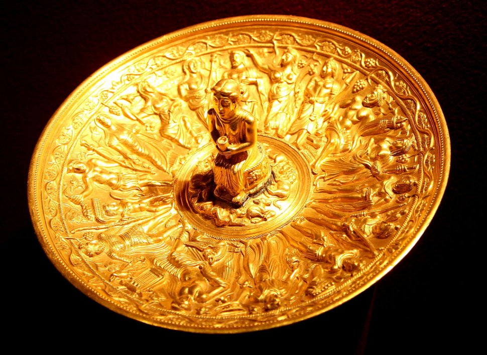 Istoria tumultuoasă a Tezaurului „Cloșca cu puii de aur”. Cum a fost descoperită comoara