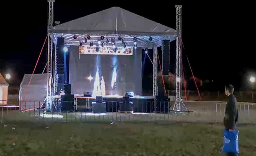 Spectacol de 80.000 de lei la Festivalul Toamnei de la Mizil. În prima zi a asistat un singur spectator - VIDEO