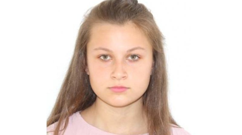 A dispărut Maria Denisa, o fată de 14 ani din Neamț. Mama fetei susține că minora s-ar afla în Cluj. Dacă o vedeți, apelați 112!