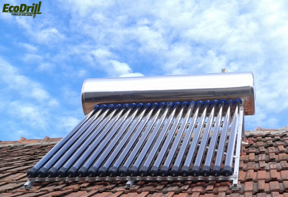 Despre panourile solare termice - tipuri, utilizări și principiul de funcționare (P)