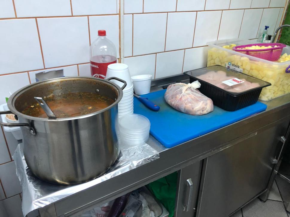 Pericolul la care se expun consumatorii! Noi dezastre descoperite de inspectorii de la Protecţia Consumatorului  620239