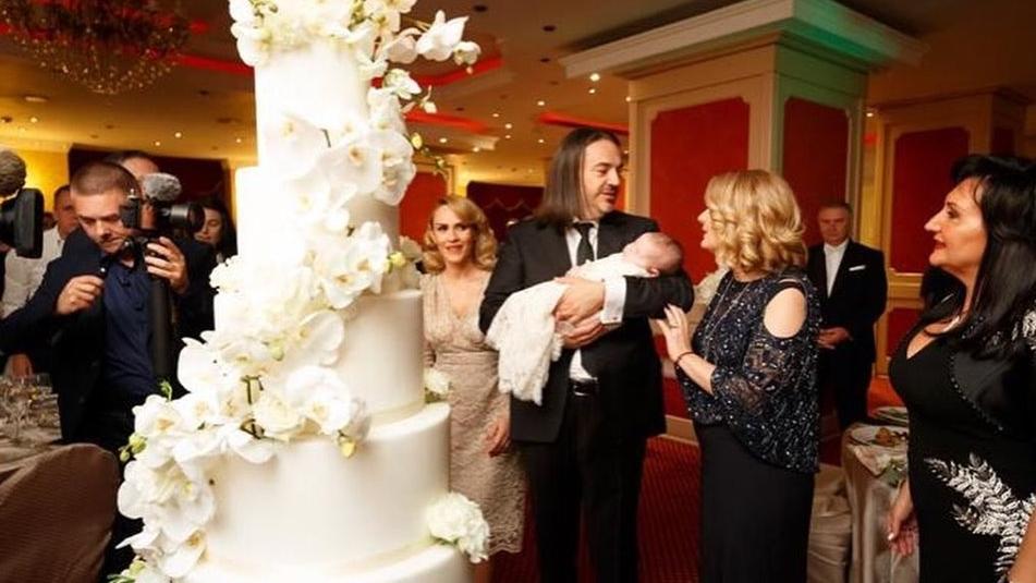 Apariție de senzație la botezul fetiței Alessandrei Stoicescu: "A fost o surpriză pentru noi! Ce onoare!" FOTO 621812