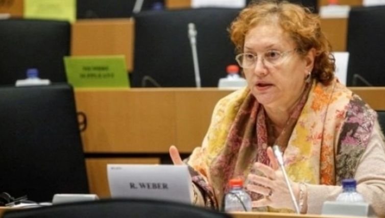 Avocatul Poporului, Renate Weber, sesizare la CCR pe legea privind alegerile prezidențiale: Nu aruncăm în aer nimic. Efectele vor fi la alegerile prezidențiale următoare