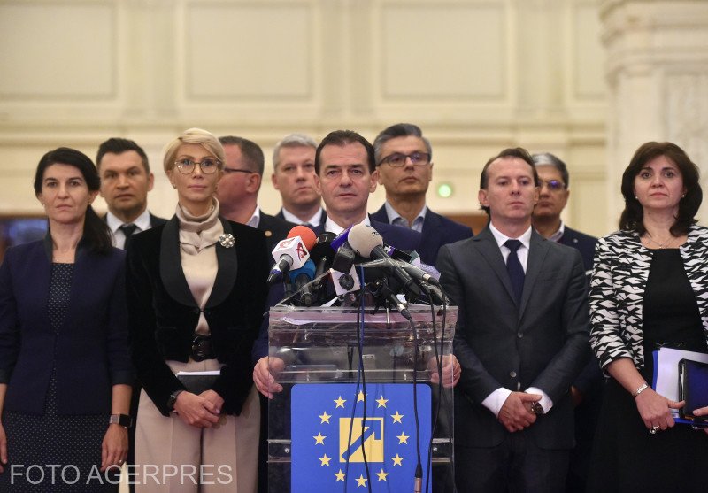 Lovitură de teatru. Miniștrii lui Orban vor să descindă la miniștrii PSD