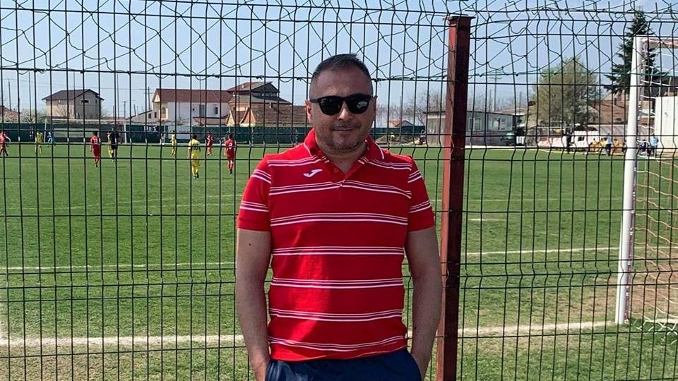 Patronul unui club de fotbal din România, găsit fără suflare