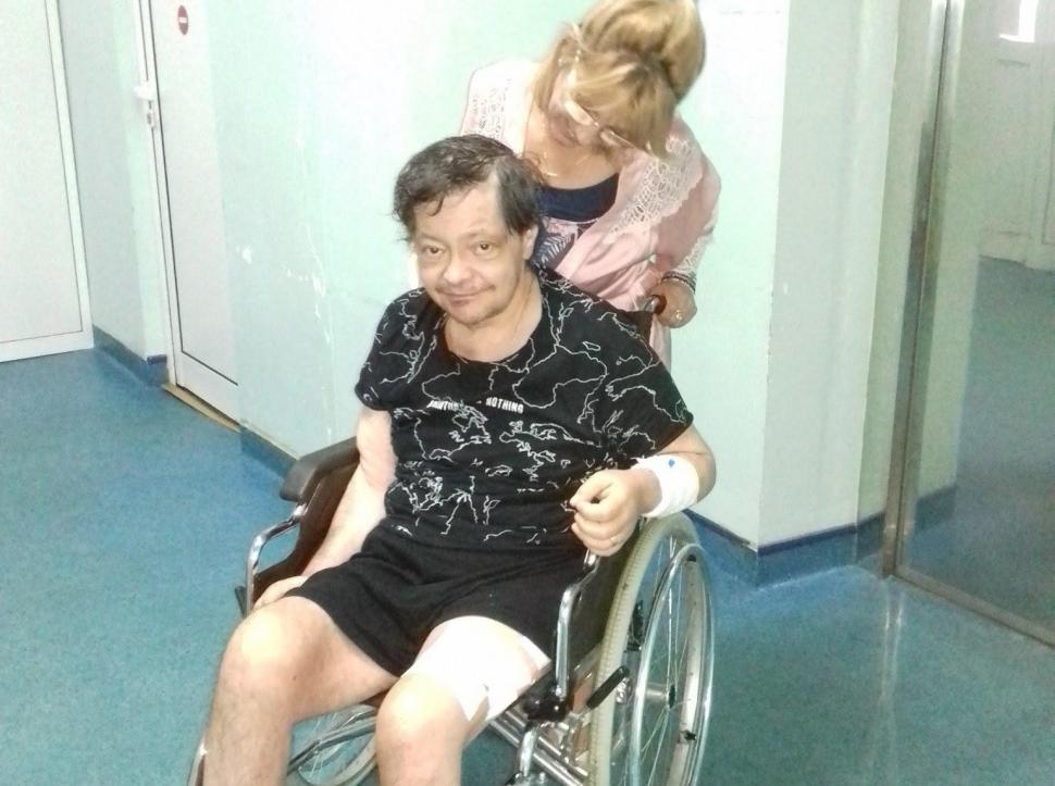 Leo Iorga a murit. Fostul solist al trupei Compact avea 54 de ani și se lupta cu cancerul 623527