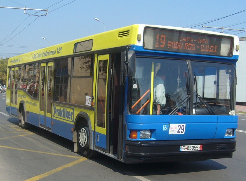 Femeia se urcase în autobuzul 19 din Iași. Când a ajuns acasă a înțeles ce i se întâmplase. A fost și mai speriată când peste câteva zile a primit un telefon