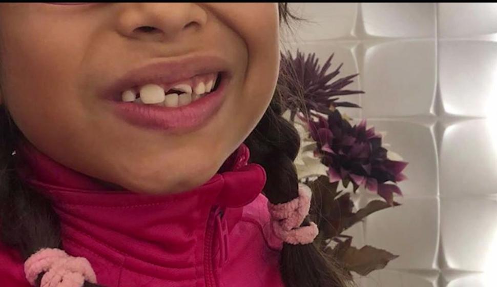 Fiica unei vedete din România, lovită crunt la școală: „A fost împinsă și a căzut cu gura de gresie” (FOTO) 627586