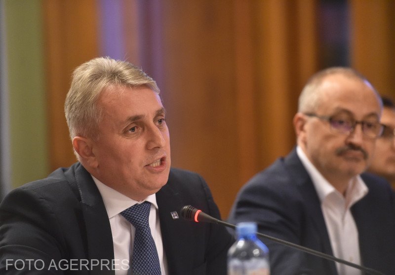 ALEGERI PREZIDENȚIALE 2019. Ministrul Transporturilor, Lucian Bode: Azi am pus o cărămidă esenţială în a construi o Românie normală