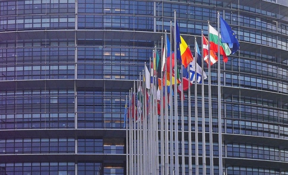 Be EU. Parlamentul European se pregăteşte să voteze noua Comisie Europeană