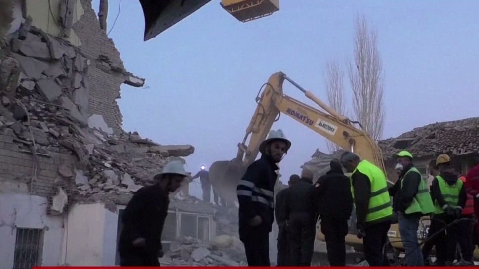 Imagini cutremurătoare! Albania a declarat zi de doliu naţional după seismul devastator - VIDEO