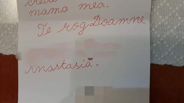 Micuța Anastasia i-a scris lui Dumnezeu și i-a cerut ceva neașteptat: „Te rog, Doamne, crede-mă! Eu nu mai pot!” Toată lumea a început să plângă (FOTO) 