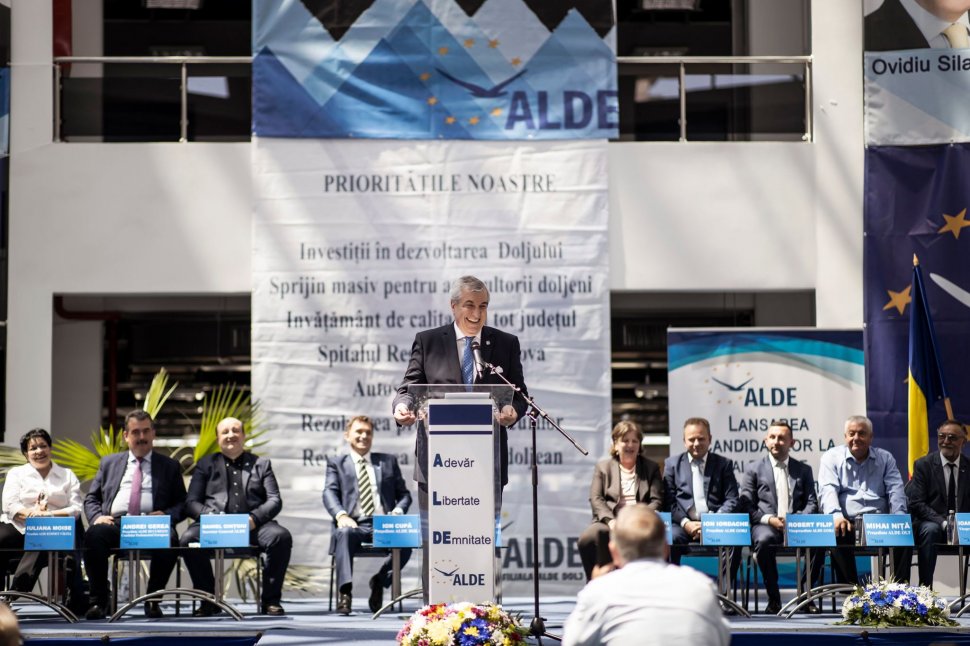 ALDE şi PMP intră la guvernare, pe ușa din spate