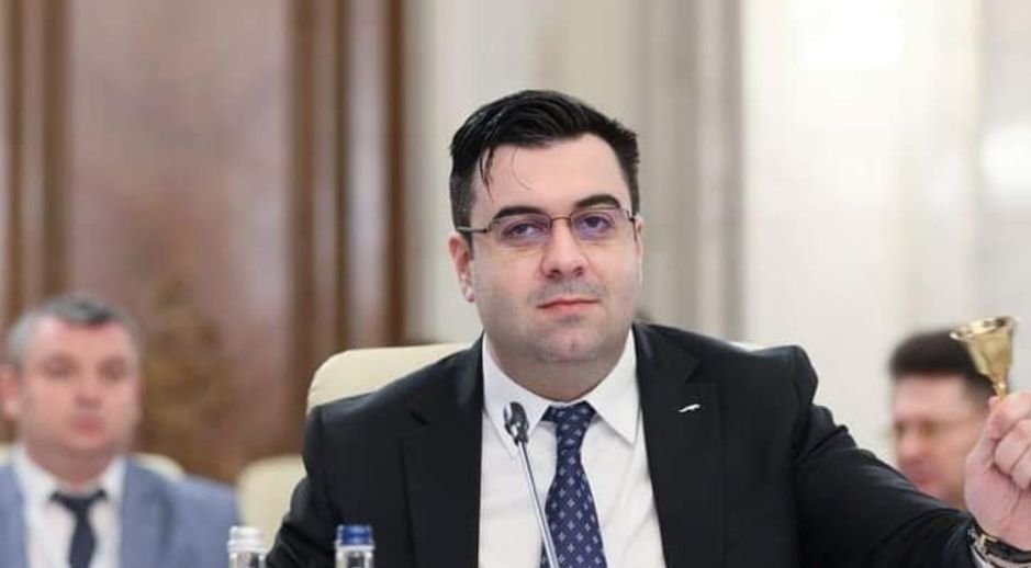 Răzvan Cuc, fostul ministru al Transporturilor, audiat la DNA Timiș