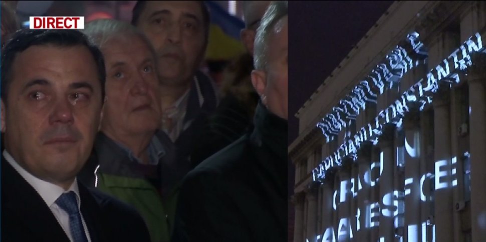 Momente emoționante, duminică seară, în Piața Revoluției. Ministrul Ion Ștefan a plâns minute în șir