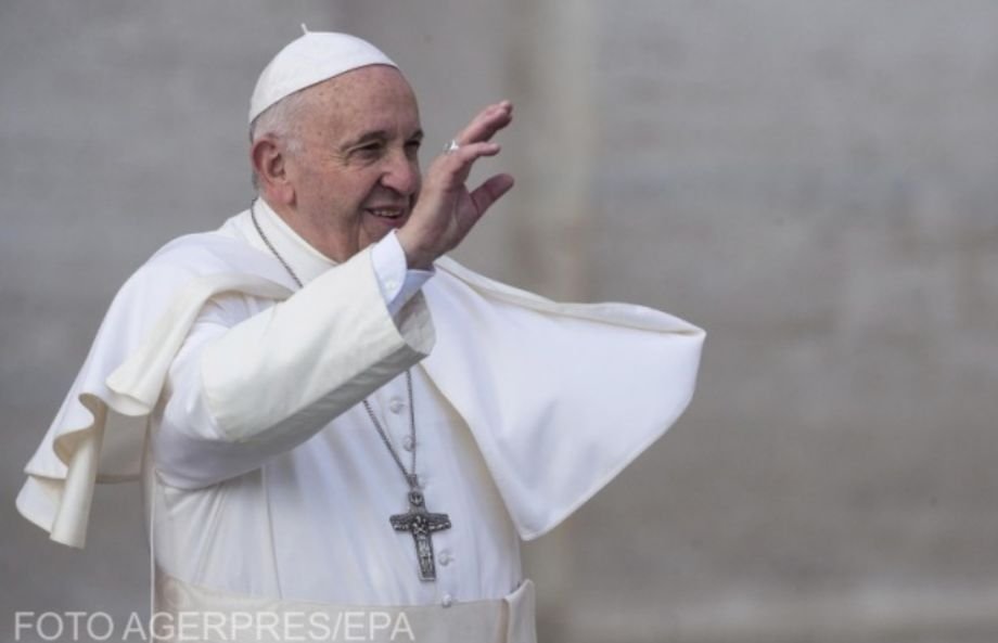 Papa Francisc, mesaj emoționant pentru credincioși: „Crăciunul ne aminteşte că Dumnezeu continuă să iubească toţii oamenii”