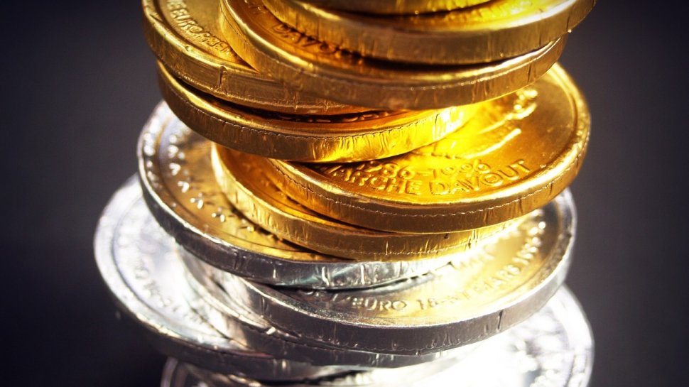 Prețul aurului a explodat, pe fondul tensiunilor SUA-Iran. Este cel mai ridicat nivel din ultimii şapte ani